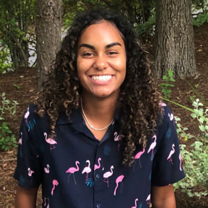 Meet your Posher, Alia